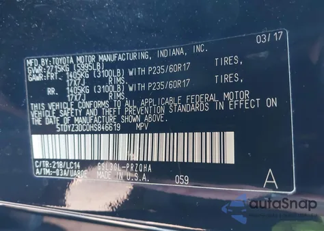 2017 Toyota Sienna Xle Premium 8 Passenger z USA, uszkodzony, nr VIN 5TDYZ3DC0HS846619